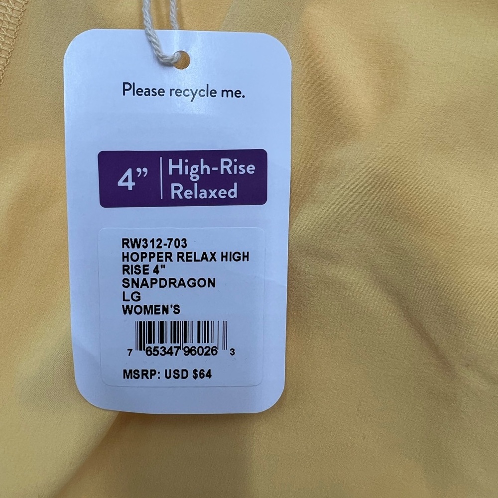 Women’s Rabbit high rise runny shorts with built in underwear size large. - Picture 5 of 10